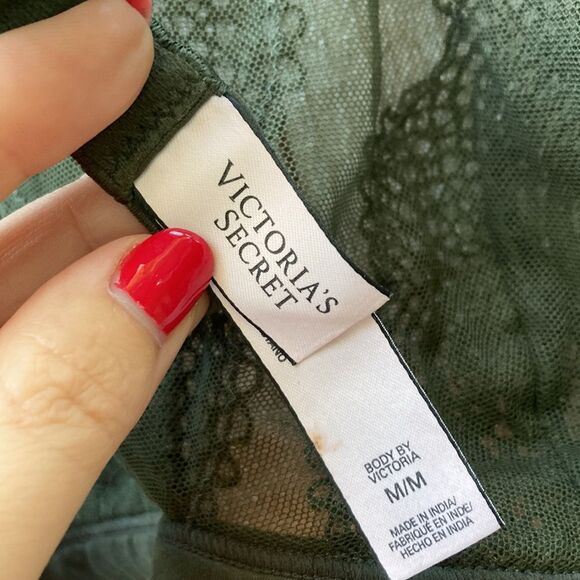 Victoria's Secret Body by Victoria Olive Lace Bralette - Picture 6 of 7